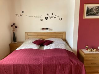 Schlafzimmer Untergeschoss