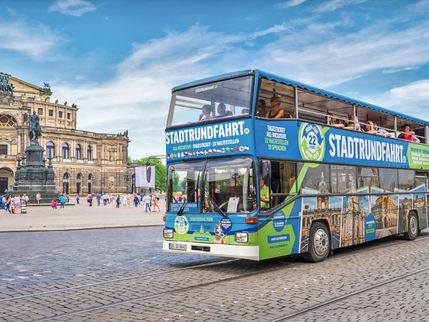 Die Große Stadtrundfahrt - Tagesticket Hop on Hop off - 22 Haltestellen - Student(en)
