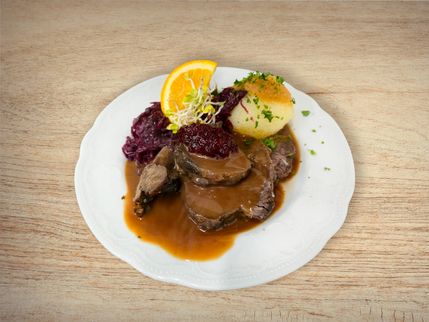 Sächsische Küche im Kunst Café Antik