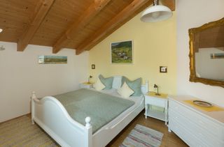 Schlafzimmer Ferienwohnung Kampenwand
