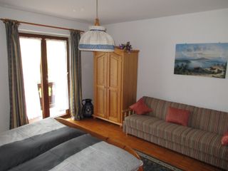 Ferienwohnung Hochries - Schlafzimmer mit Südbalkon