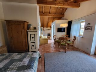Die schön geschnittene Wohnung bietet Platz auf auf  38m2