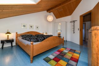 Schlafzimmer 01
