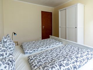 Schlafzimmer 2 mit Doppelbett