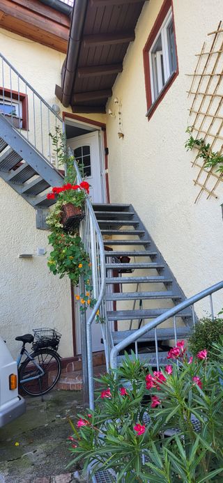 Eingangstüre Apartment mit Schlüsselbox