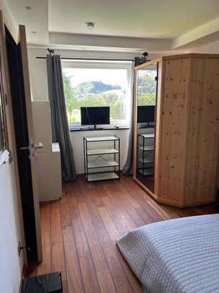 Schlafzimmer mit Infrarotkabine