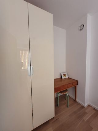 Schrank im Schlafzimmer