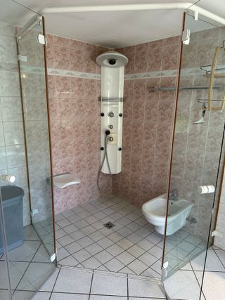 Bad/Dusche