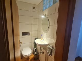 WC EG 17