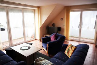Sofa bis Juni 26