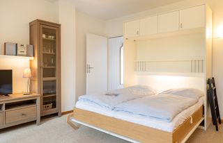 Wohnschlafzimmer mit Bett