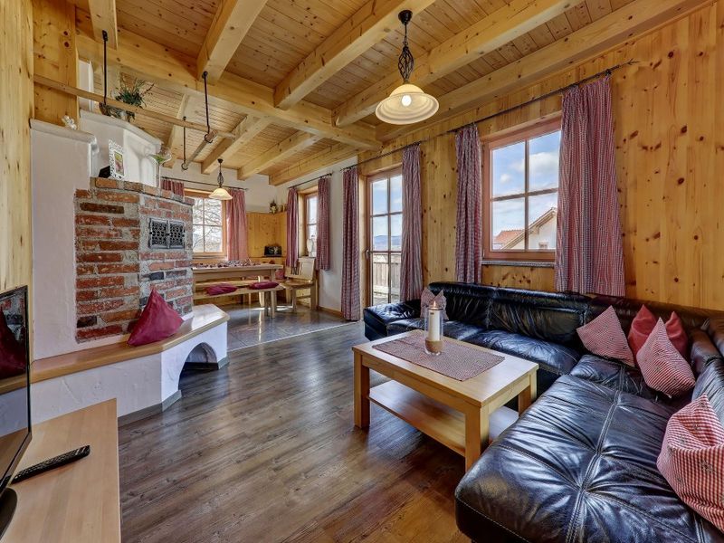 Toms Hütte Wohnansicht Toms Hütte Wohnansicht