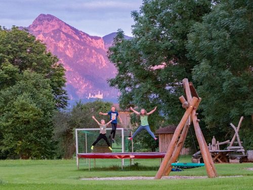 Sonnenuntergang am Spielplatz Sonnenuntergang am Spielplatz