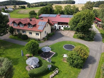 Luftaufnahme vom Hof Ferienhof Sennert