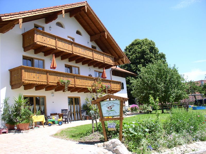 neues_haus_im_sommer.jpg neues_haus_im_sommer.jpg