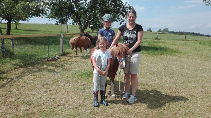 Ponnyreiten Ponnyreiten