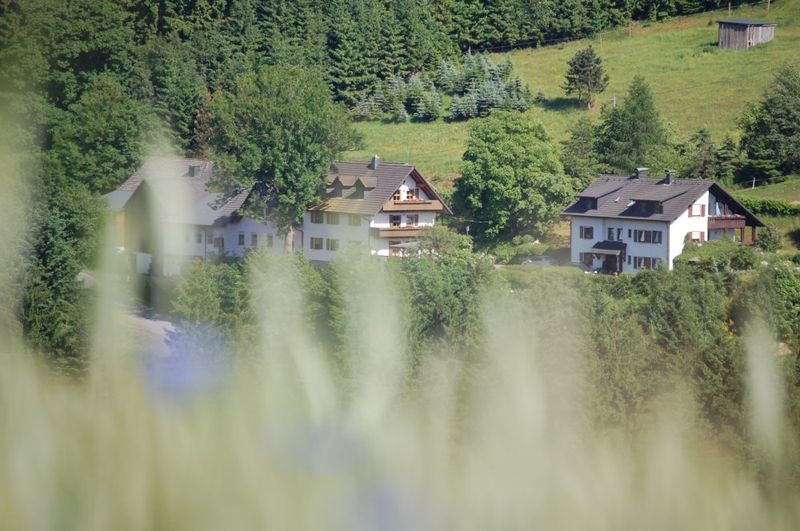 Unser Hof aus der Ferne Unser Hof aus der Ferne