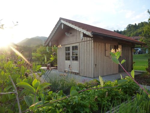 das Gartenhaus läd ein das Gartenhaus läd ein