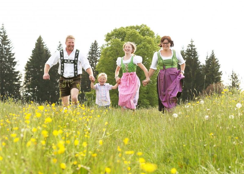 Mir "Stöhrs" Mir "Stöhrs"