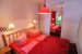 Fewo ROT: Schlafzimmer