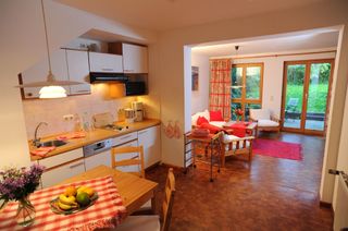 Fewo ROT: Wohnküche mit Terrasse