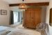 Schrank Messingbettappartement