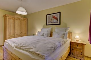 großes Schlafzimmer