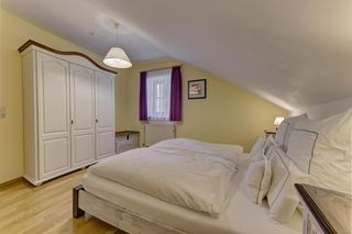 großes Schlafzimmer