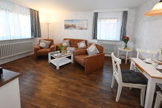 Wohnraum mit Essecke