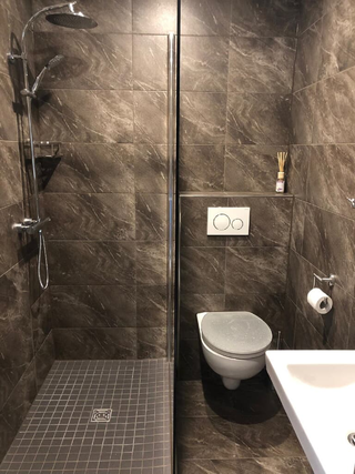 Badezimmer 2