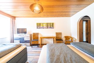 Zimmer 7