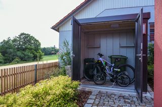 Müll- und Radraum