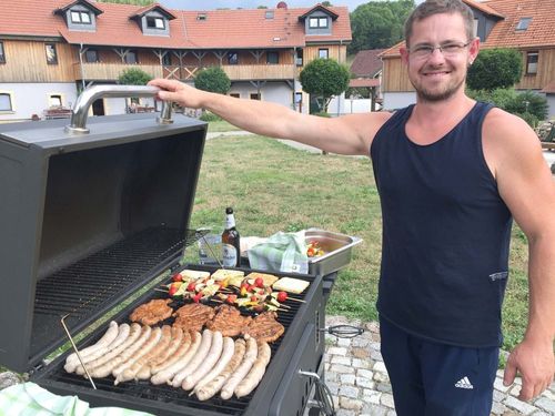 Grillabend mit Ihren Gastgebern Grillabend mit Ihren Gastgebern