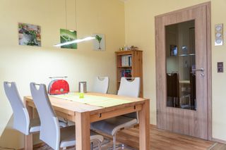 Essbereich im Wohnzimmer