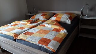 Schlafzimmer 1 mit Doppelbett