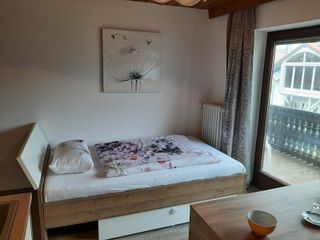 Einzelzimmer OG