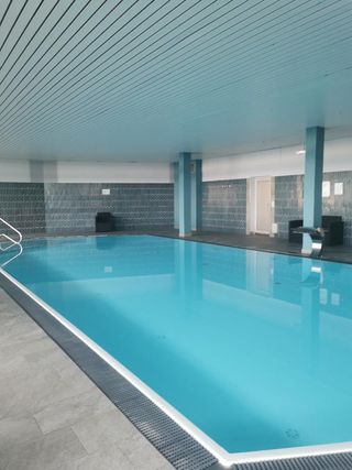 Hallenbad im Haus