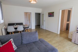 Wohnraum mit Essbereich