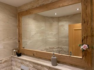 Separates Gäste-WC