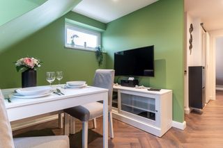 Essbereich und Fernseher