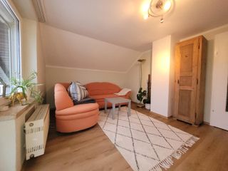 Wohnzimmer mit Couch