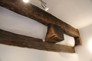 Attraktive Eichenbalken in der Küche