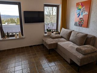 Courch zum sitzen, Fernseher zum streamen