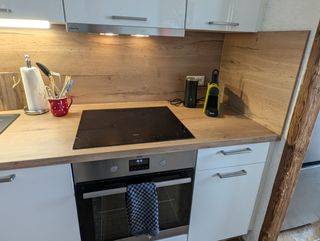 Küche AEG Induktionsherd, Backofen und Kaffemaschine