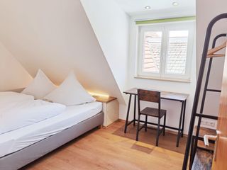 Schlafzimmer 3