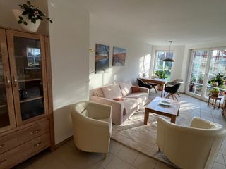 Wohnzimmer mit Schlafsofa in der Ferienwohnung Werseblick in Sendenhorst