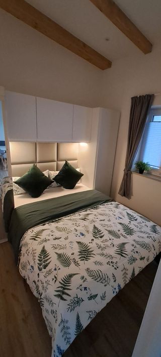 Schlafzimmer - Bett