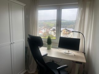 Kl. Schlafzimmer mit