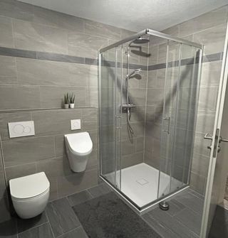 Bad mit Dusche