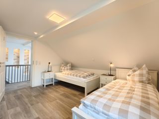 Schlafzimmer 3, zwei